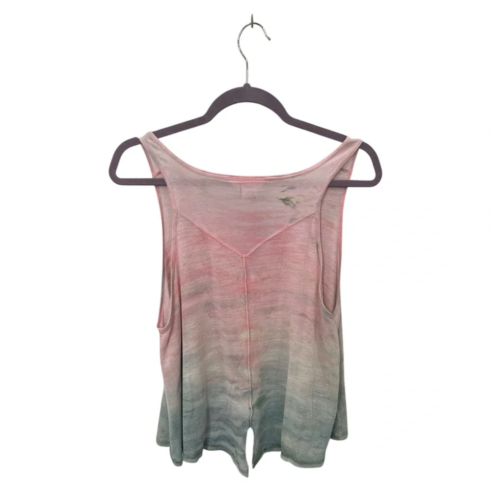 Hard Tail Pink to Green Ombre Tank - Picture 3 of 3